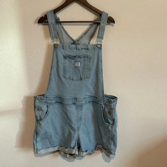 Levi Strauss Plus Size Shortall Overalls - Size 22 - Picture 4 of 11